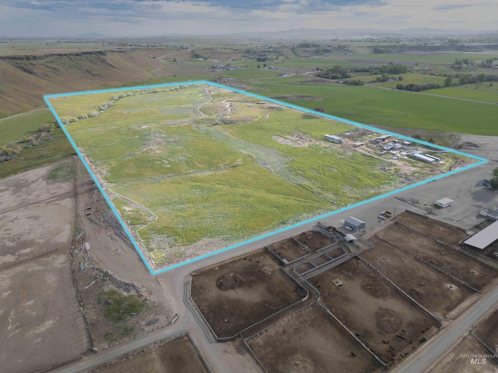 Property Photo:  491 Hill Rd  ID 83641 