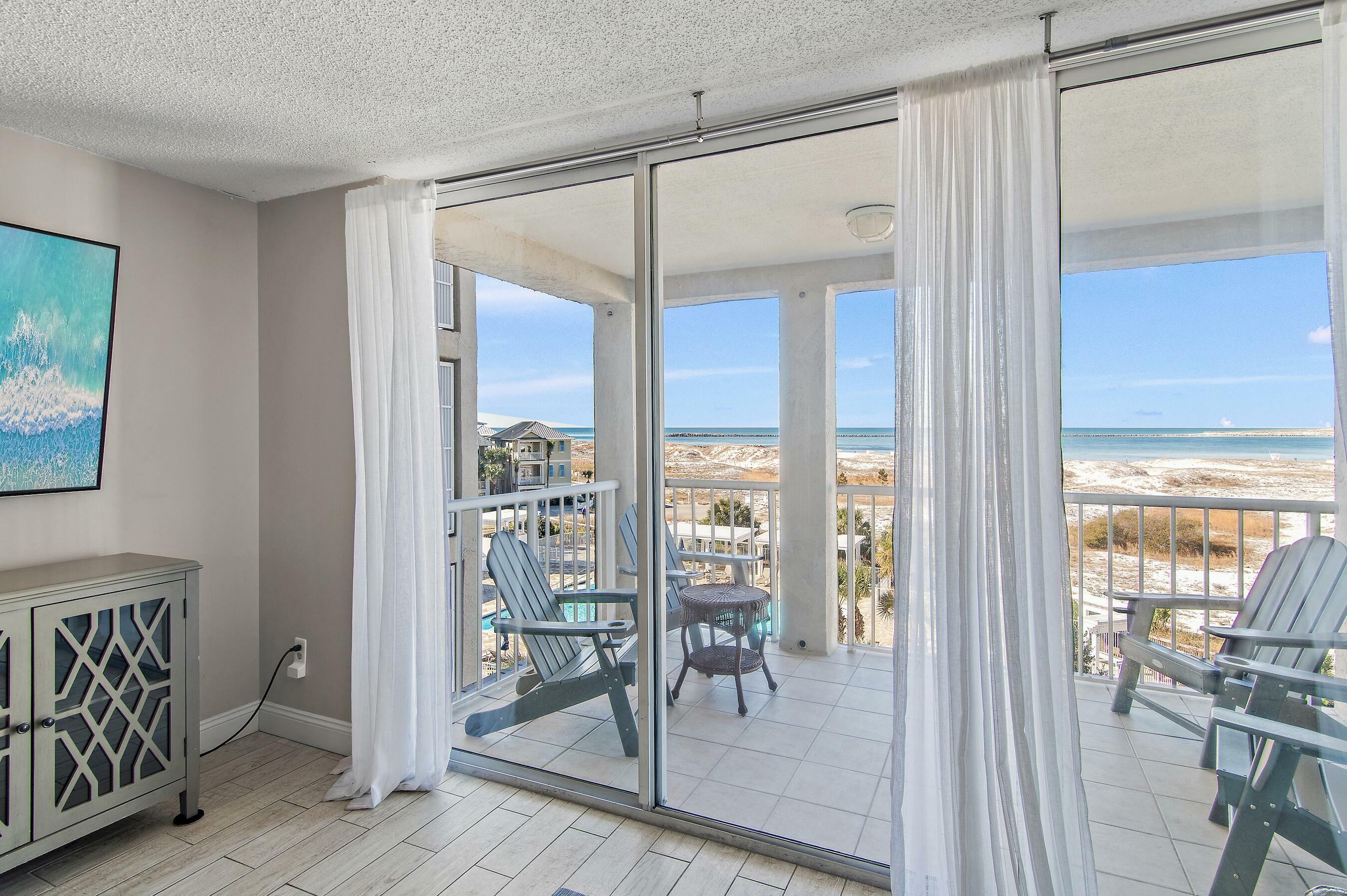 Property Photo:  480 Gulf Shore Drive Unit 410  FL 32541 