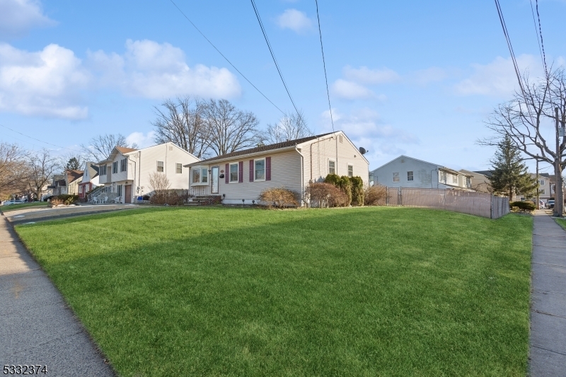 Property Photo:  735 E Milton Ave  NJ 07065 