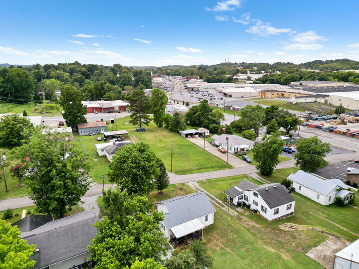 Property Photo:  127 Sparta Street  TN 37745