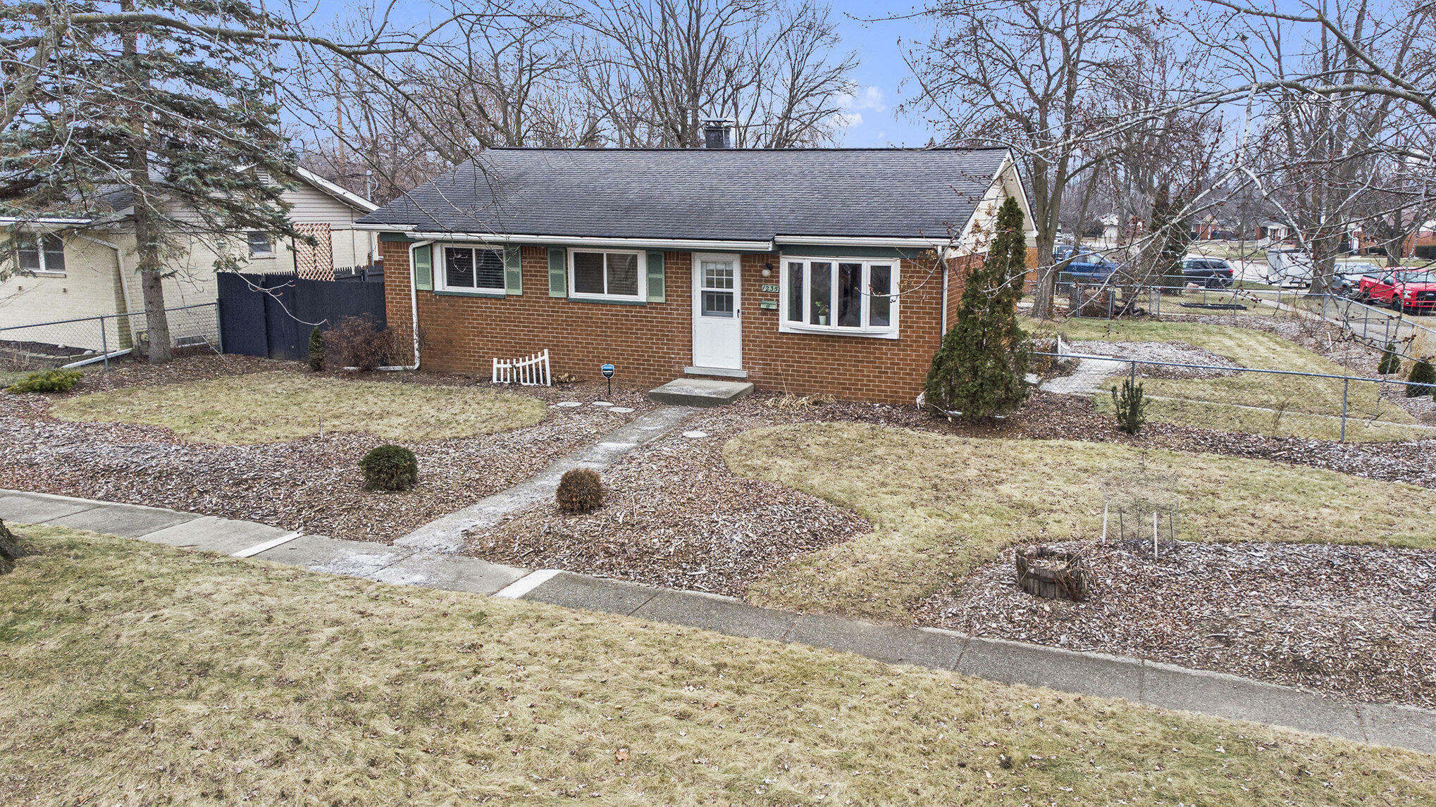 Property Photo:  1235 Pageant Avenue  MI 48198 