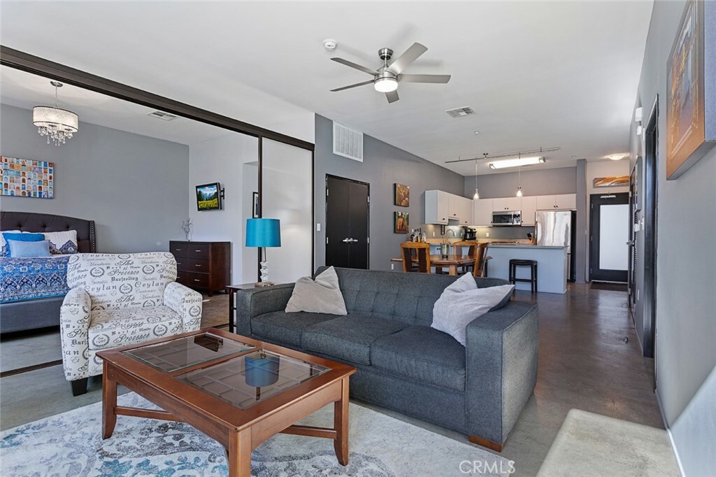 Property Photo: 435 W Center Street Promenade 219 CA 92805