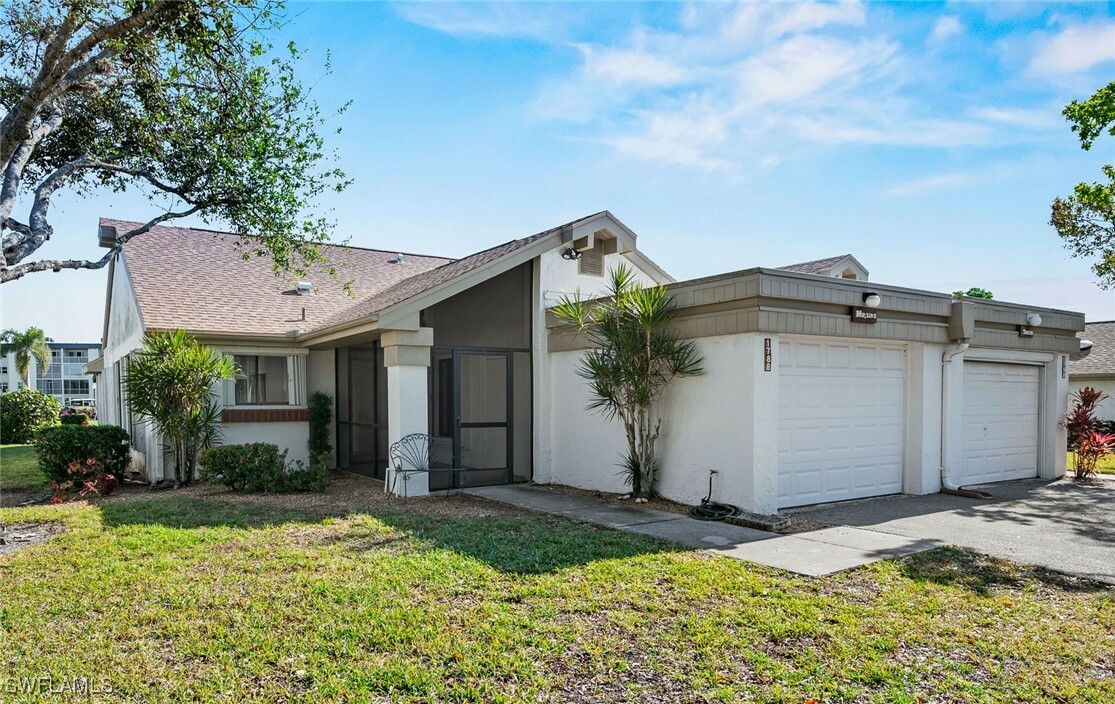 Property Photo:  1788 Pine Glade Circle  FL 33907 