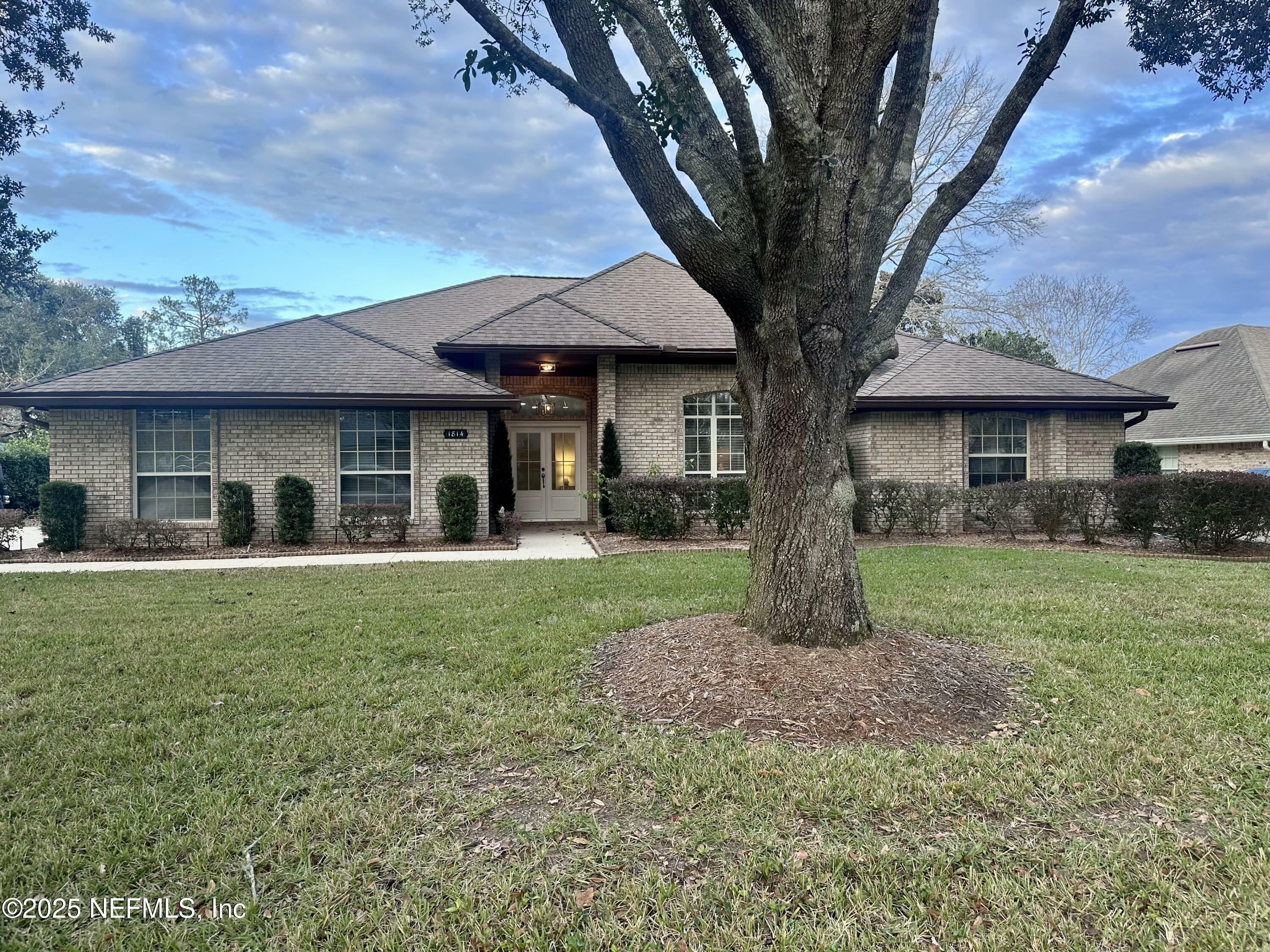 Property Photo:  1814 Royal Fern Lane  FL 32003 