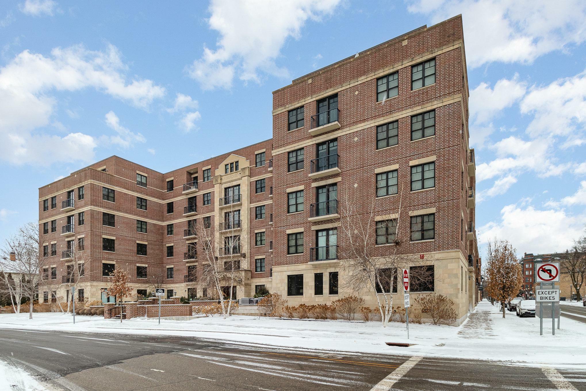 Property Photo:  370 Marshall Avenue 504  MN 55102 