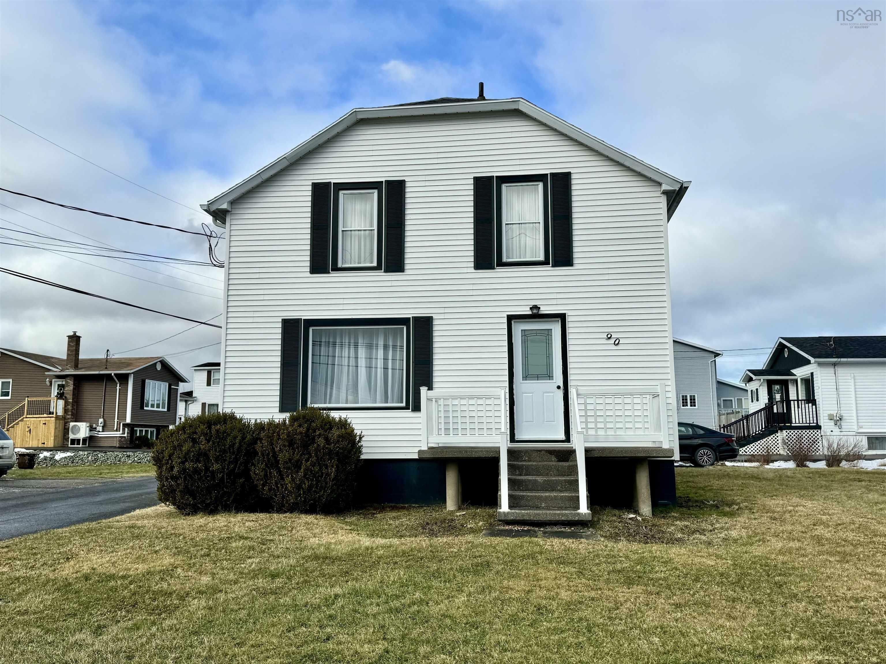 90 Highland Street  Glace Bay NS B1A 2T9 photo