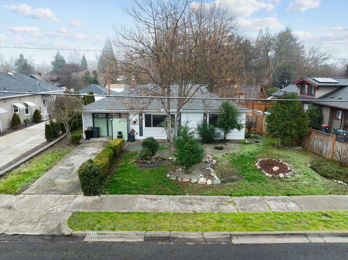 Property Photo:  111 Portland Avenue  OR 97504 