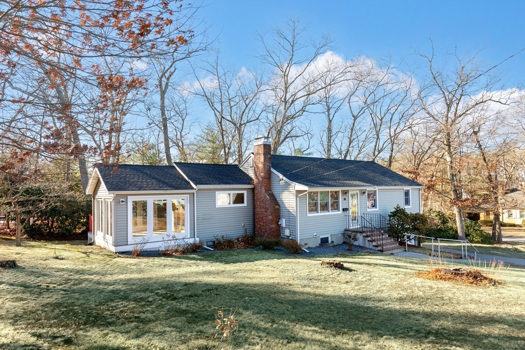 Property Photo:  38 Selfridge Rd  MA 01867 