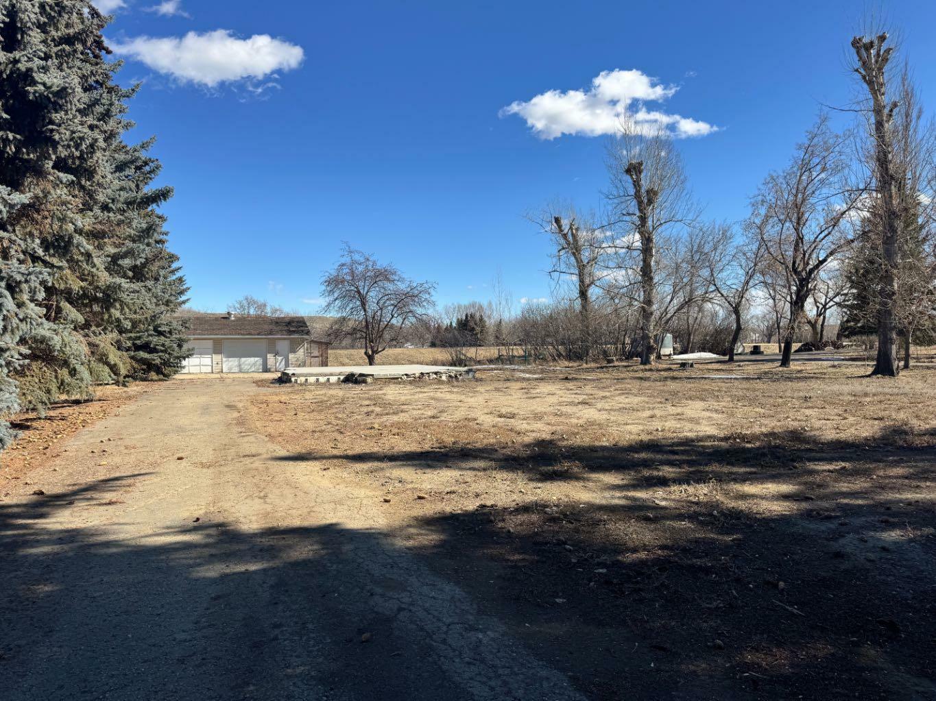 Property Photo: 170 9 Street NW AB T0J 0Y1