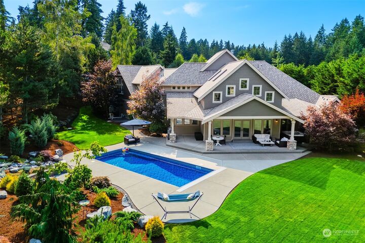 Property Photo: 809 6th Lane WA 98333