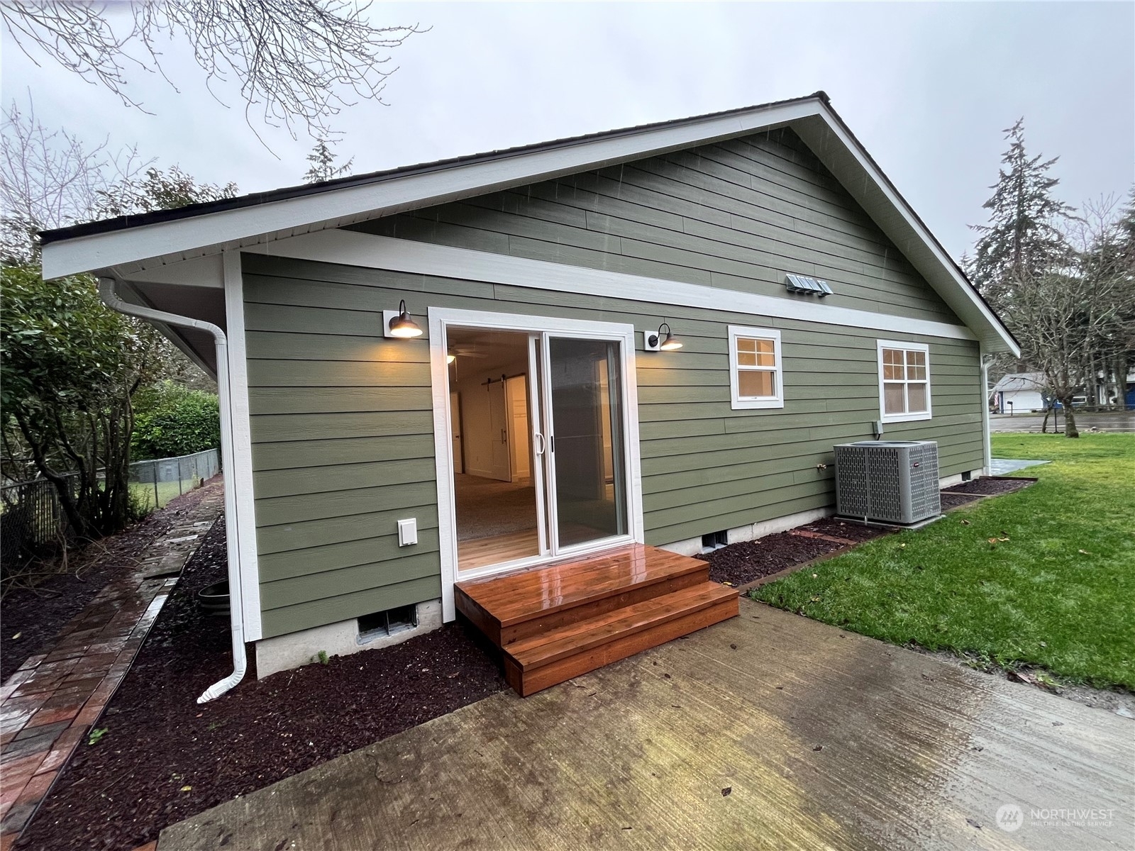 Property Photo:  10125  115th Street SW  WA 98498 