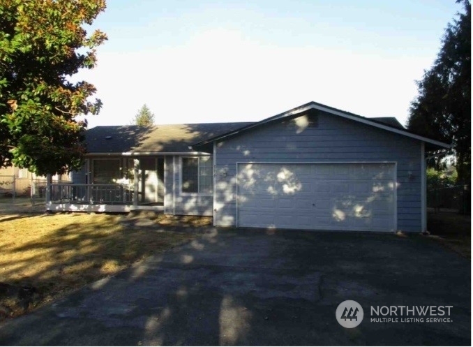 Property Photo: 22020 51st Avenue Ct WA 98387