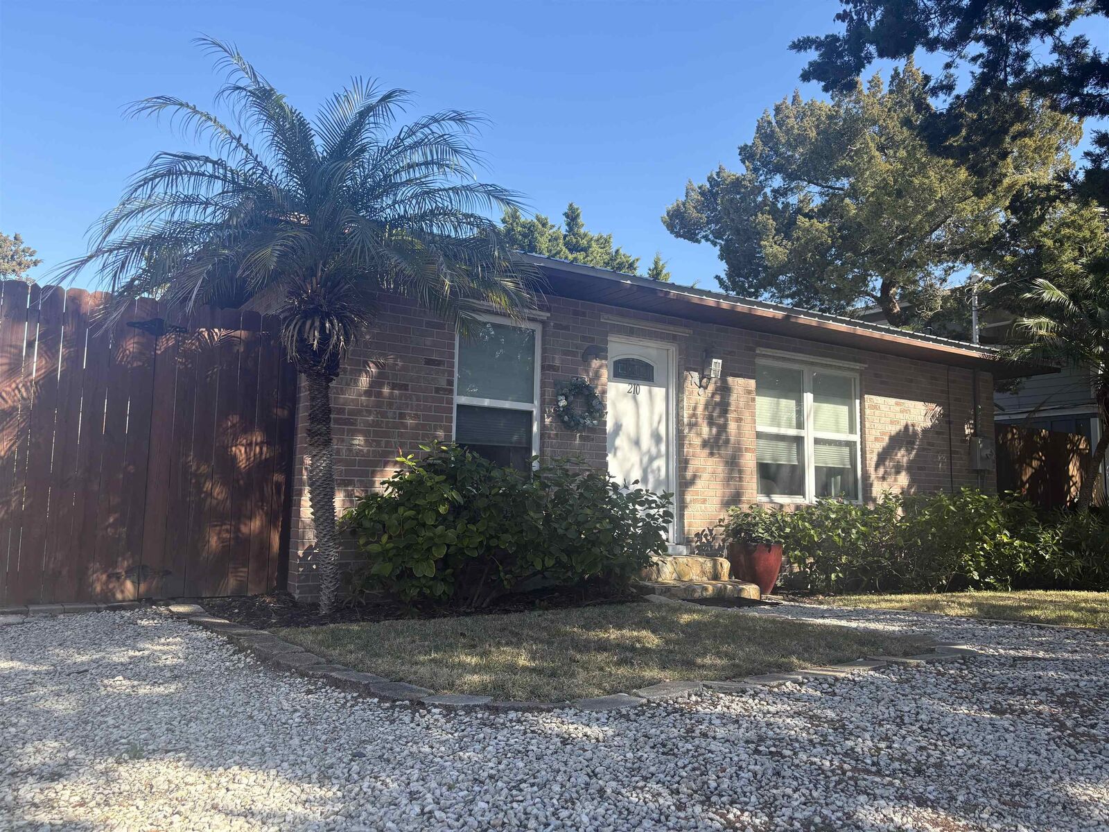 Property Photo: 210 9th St FL 32080