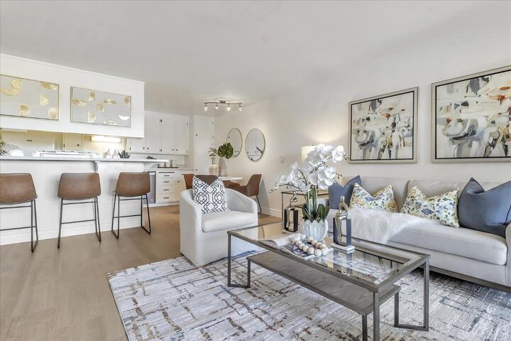 Property Photo: 1458 Hudson Street 310 CA 94061