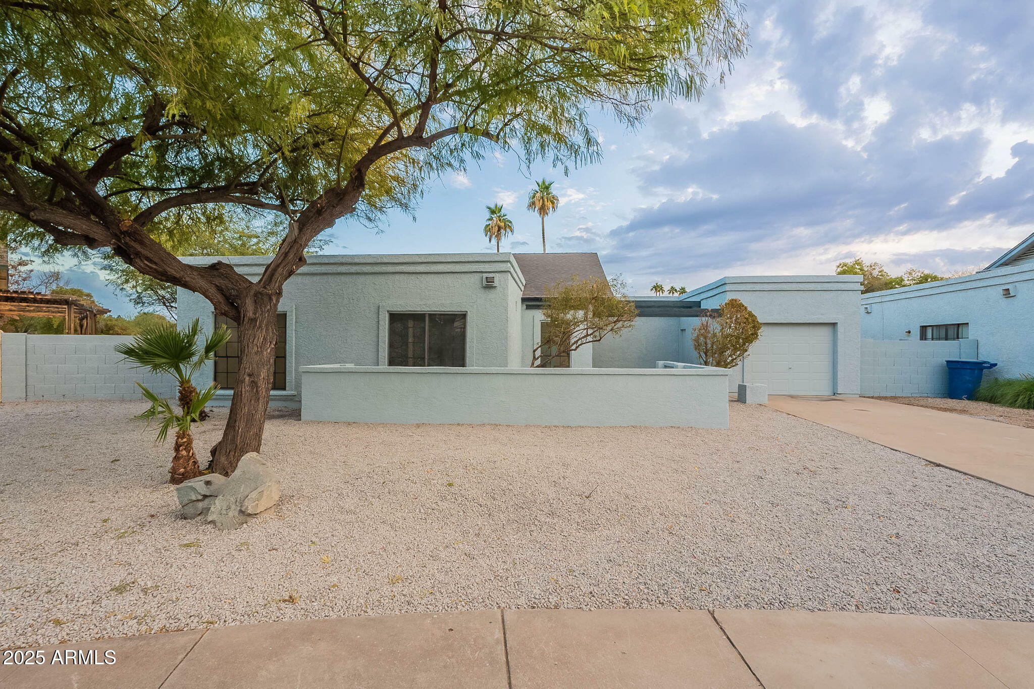 Property Photo:  1509 W Loughlin Drive  AZ 85224 