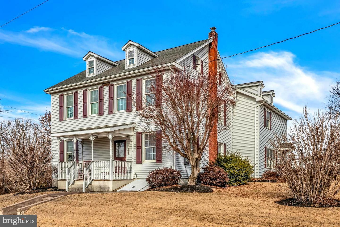 Property Photo:  1473 Windsor Castle Road  PA 19526 