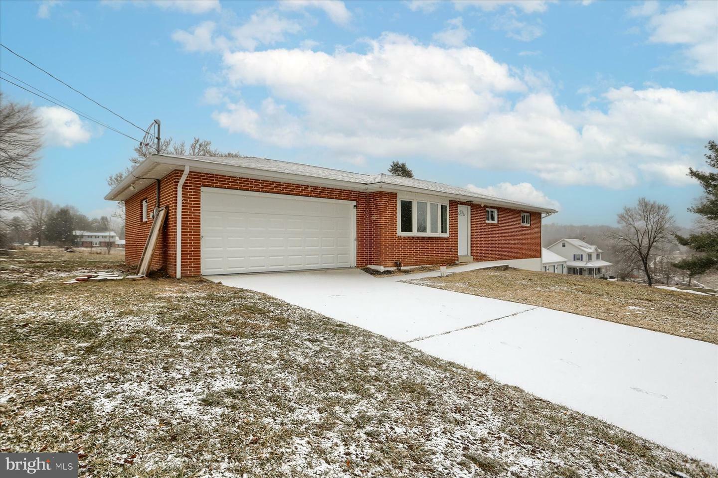 Property Photo:  625 Fernando Drive  PA 17111 