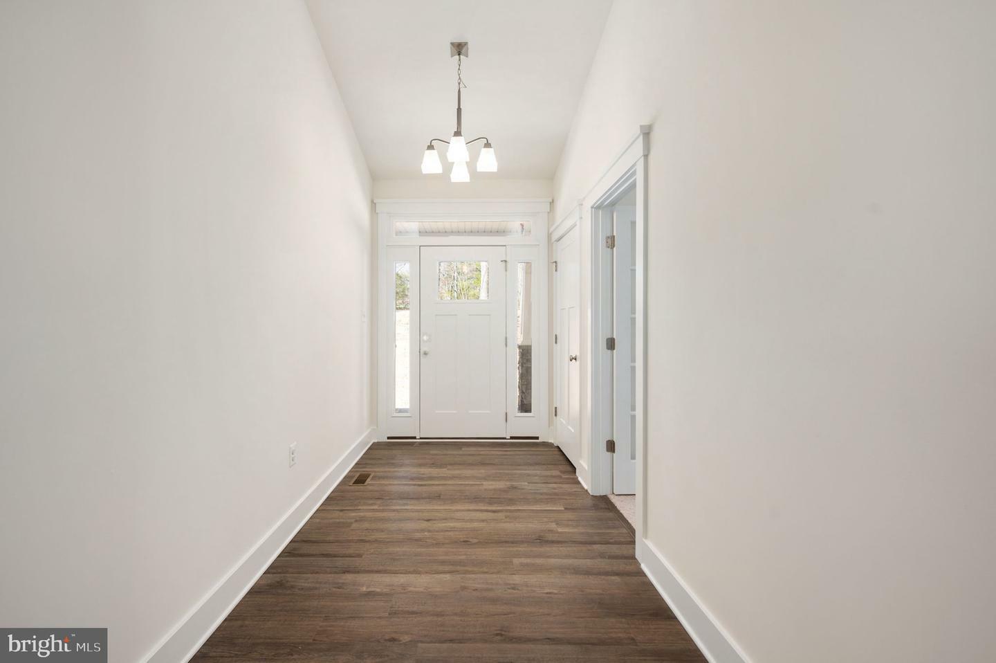 Property Photo:  1355 Mountain View Rd.  VA 22556 