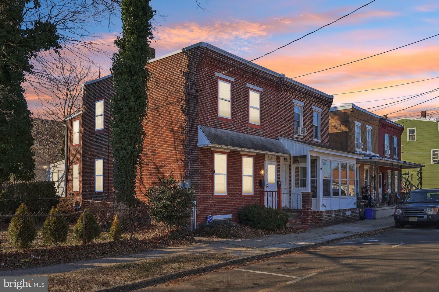 Property Photo:  228 Talbot Street  NJ 08016 