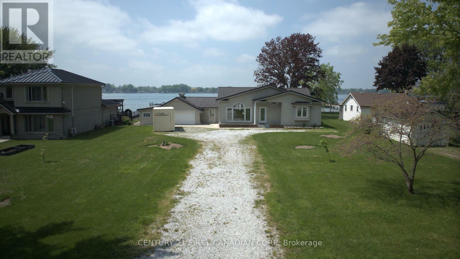 Property Photo:  3875 St Clair Parkway  ON N0P 2H0 