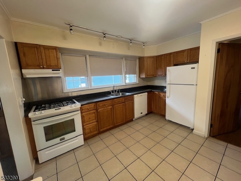 Property Photo: 15 Dunkerly St NJ 07512