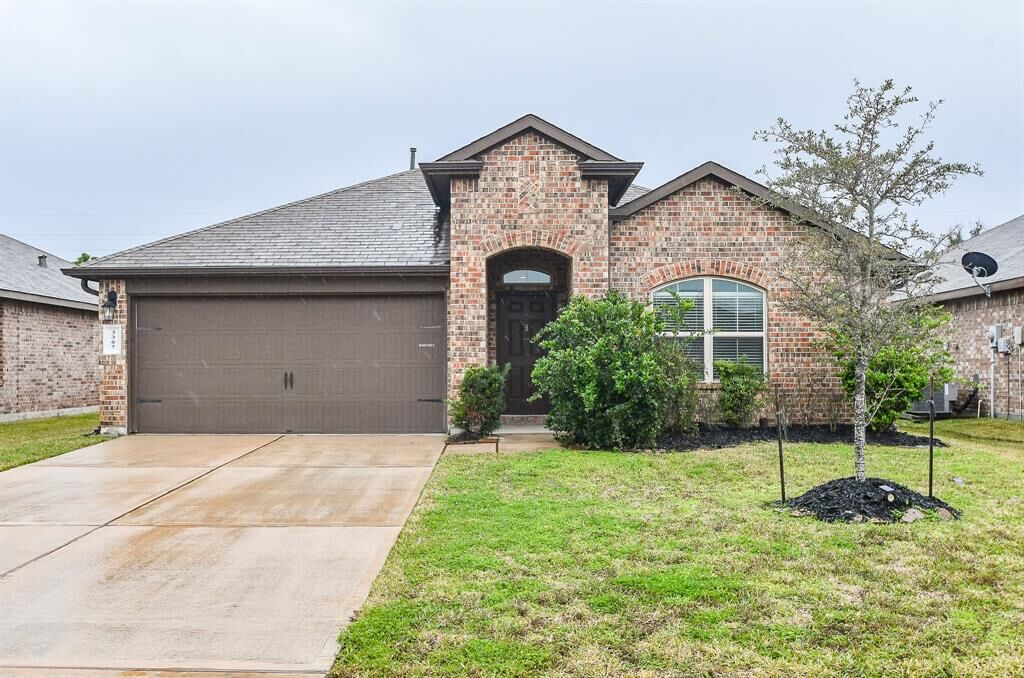 Property Photo:  3307 McDonough Way  TX 77494 