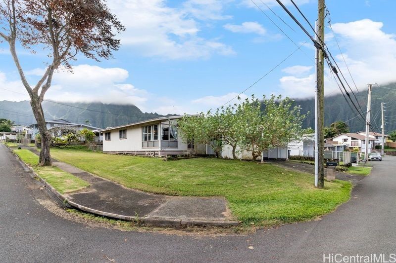 Property Photo: 45-532 Mahinui Road HI 96744