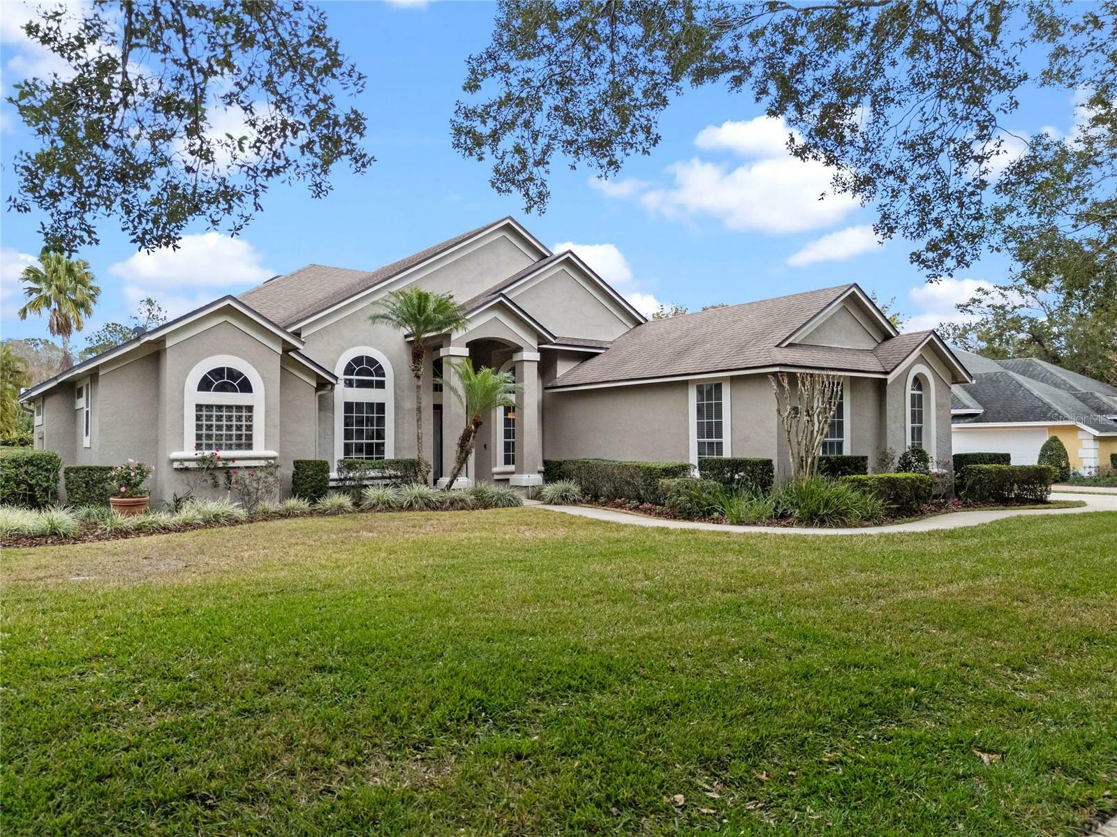 Property Photo:  9436 Wickham Way  FL 32836 