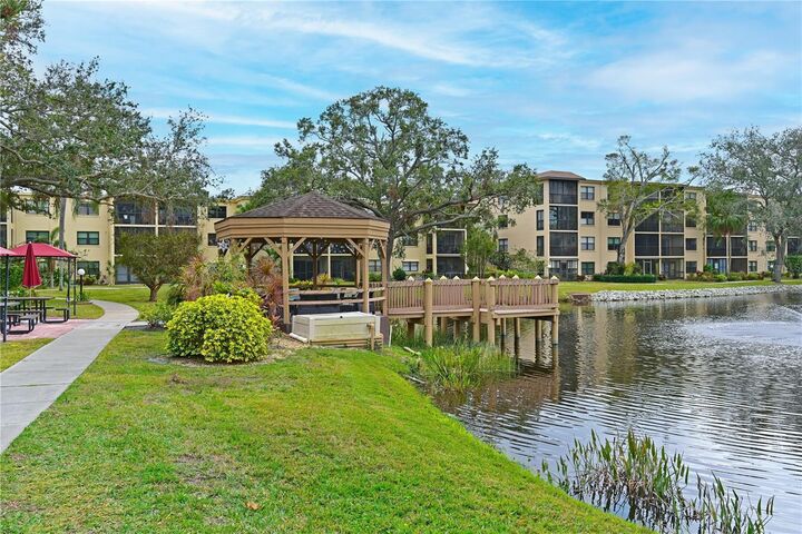 425 30th Avenue W C102  Bradenton FL 34205 photo