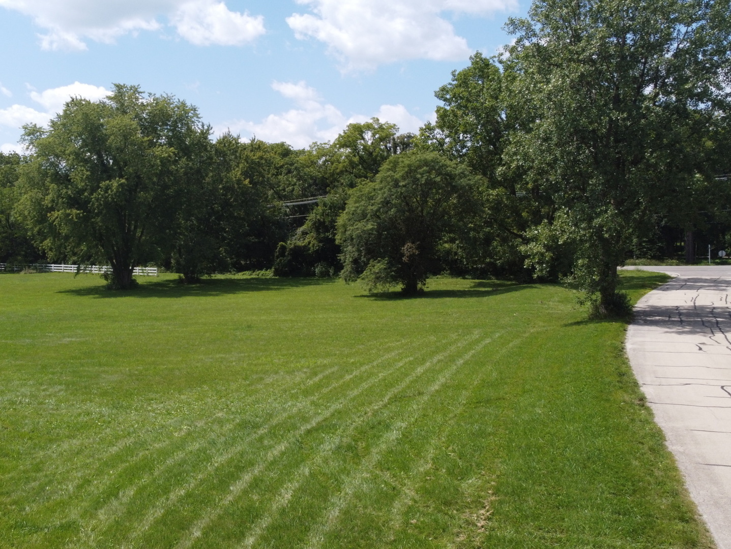 Property Photo:  Lot 31 Rochefort Lane  IL 60184 