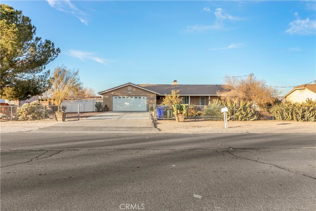 Property Photo: 21246 Wren Street CA 92308