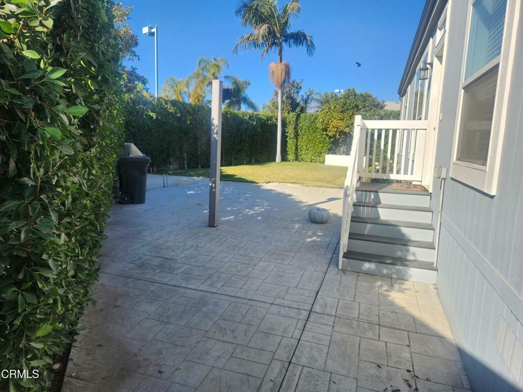 Property Photo:  11100 Telegraph Road 88  CA 93004 