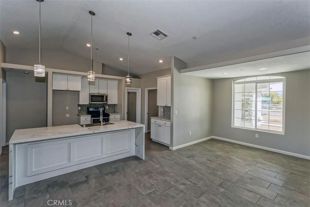 Property Photo:  10399 Fifth Avenue  CA 92345 