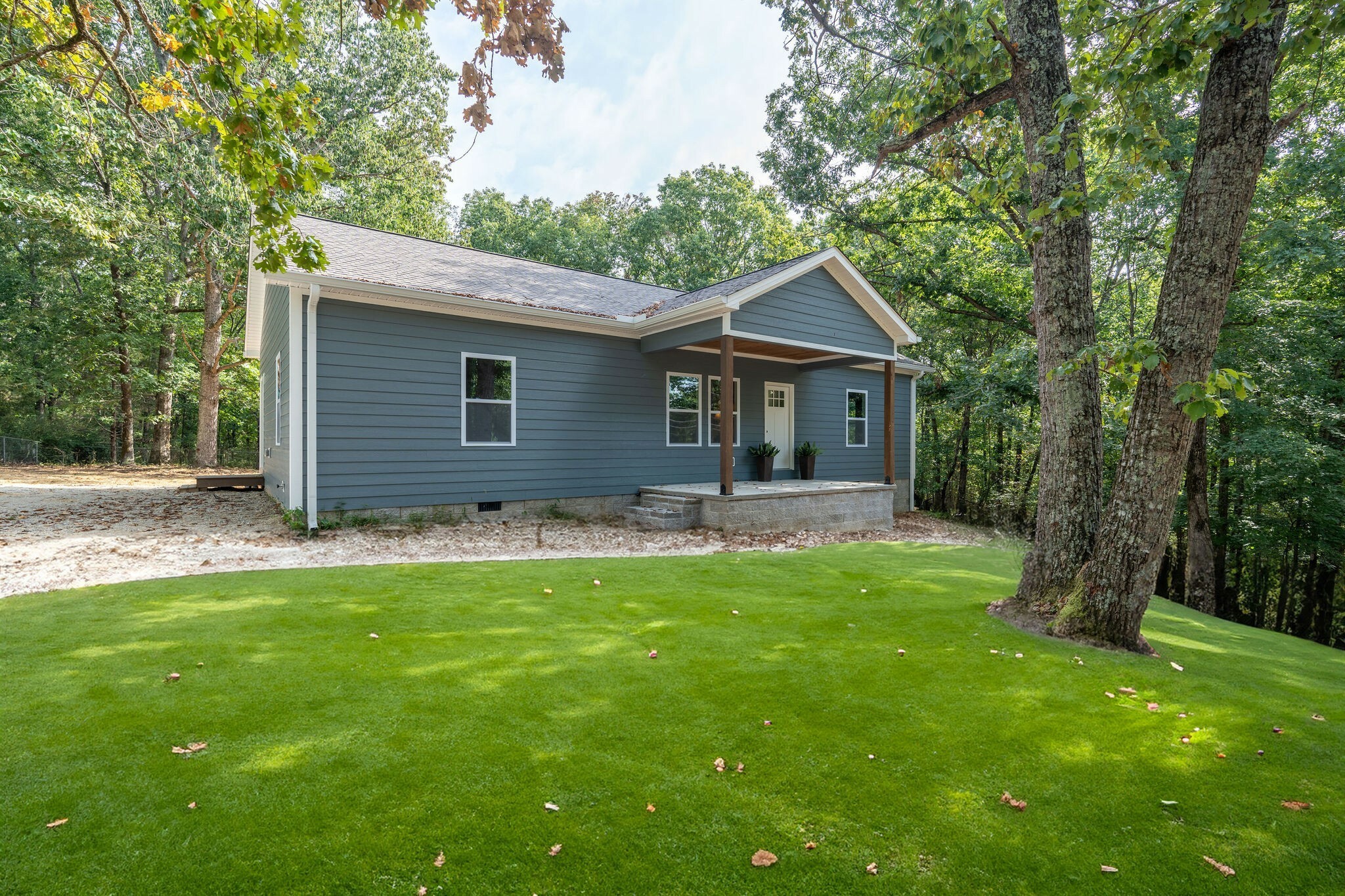 Property Photo:  104 Mink Branch Acres Dr  TN 38485 