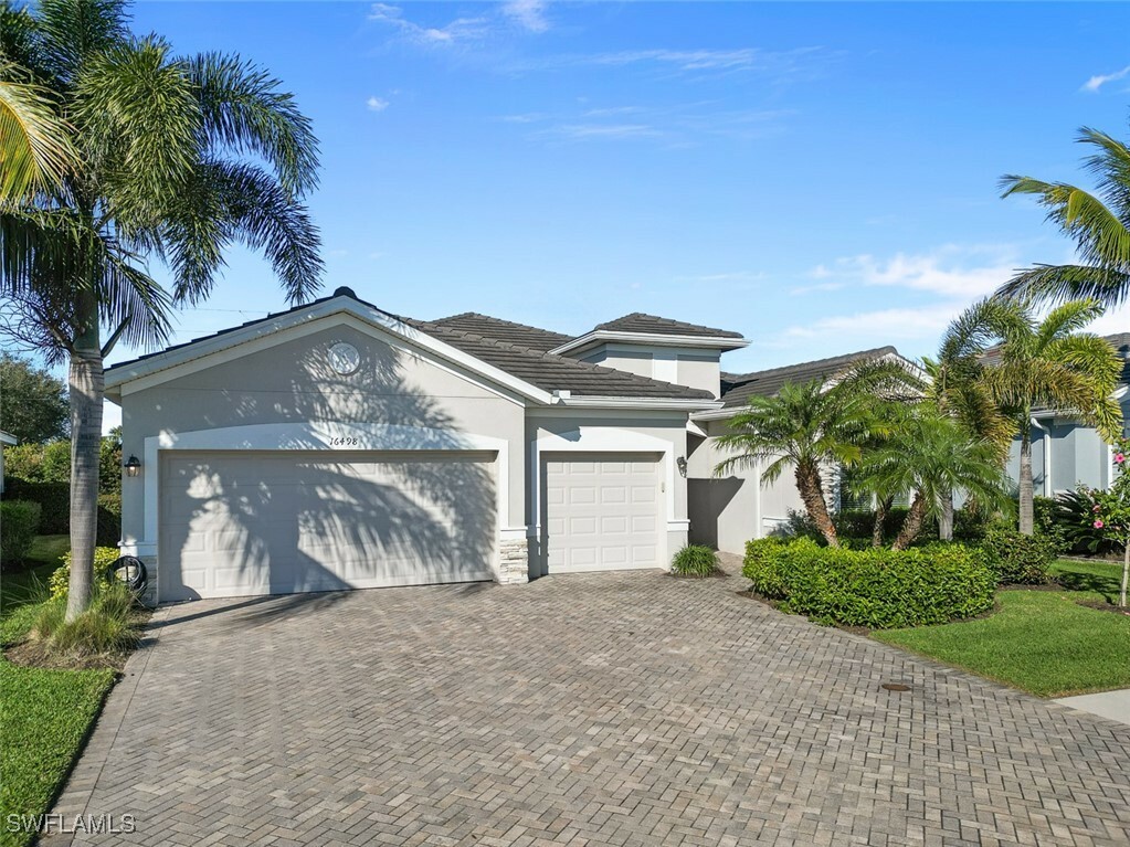 Property Photo:  16498 Bonita Landing Circle  FL 34135 