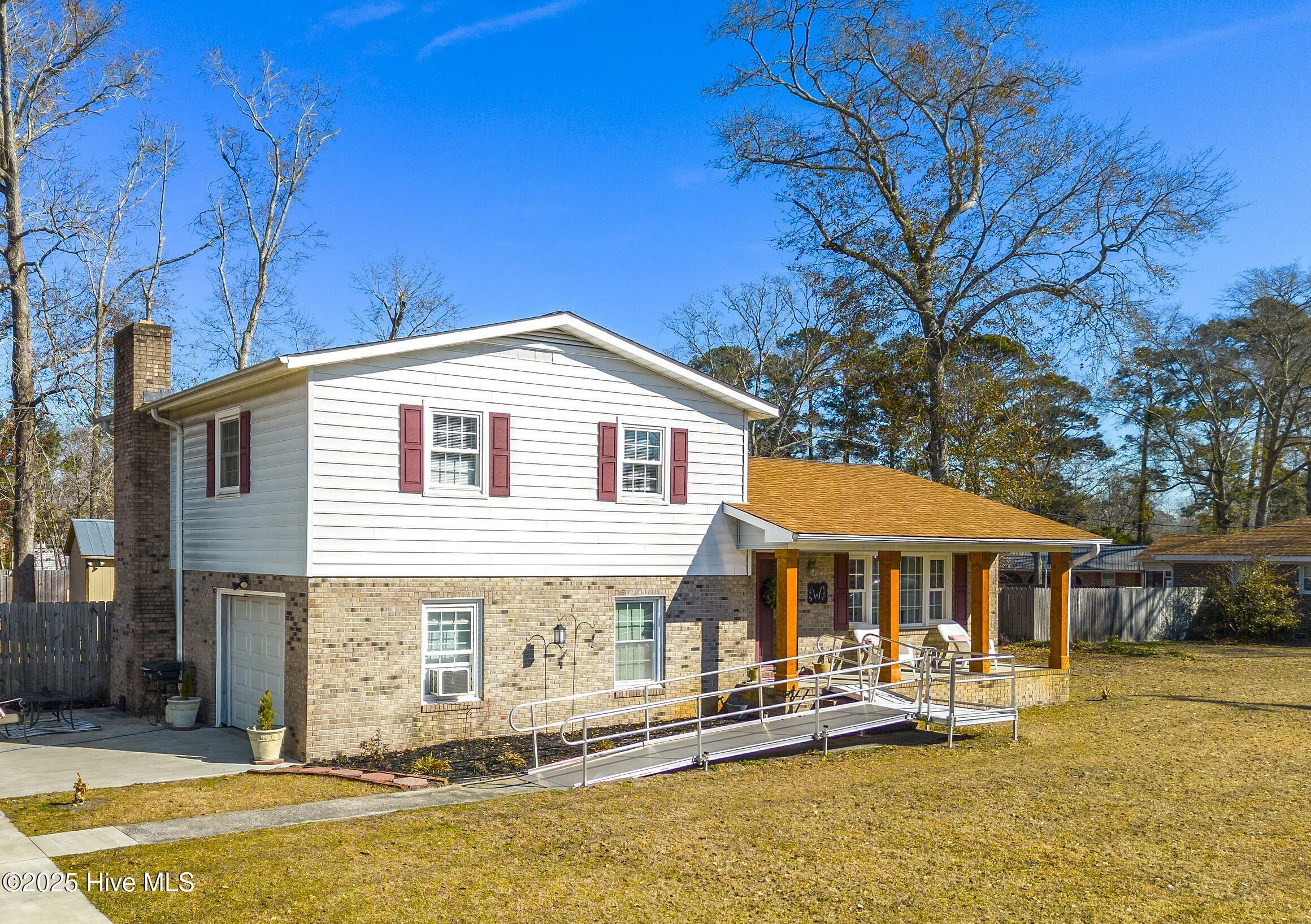 Property Photo:  4131 Parmele Road  NC 28429 