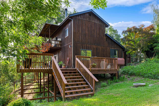 Property Photo:  1026 N Schoolhouse Creek Road  OR 97526 