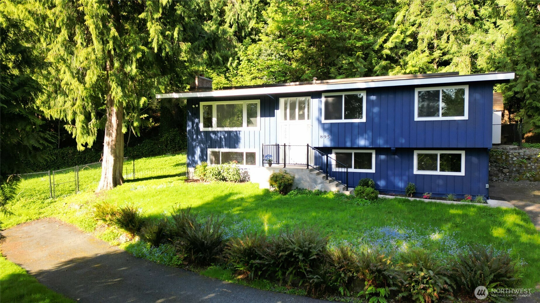 Property Photo: 895 Wildwood Boulevard SW WA 98027