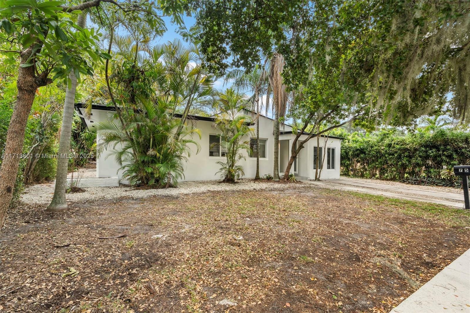 Property Photo:  750 NW 83rd Ter  FL 33150 