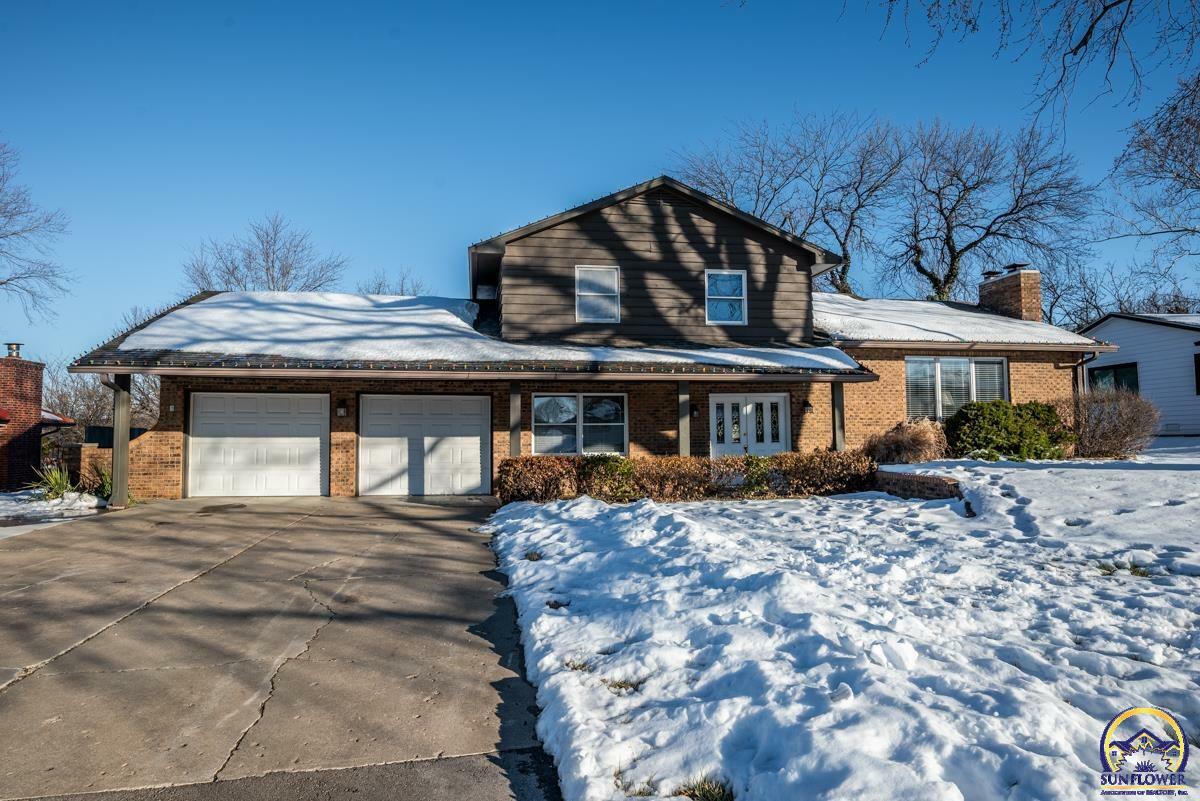 Property Photo:  6840 SW 40th St  KS 66610 