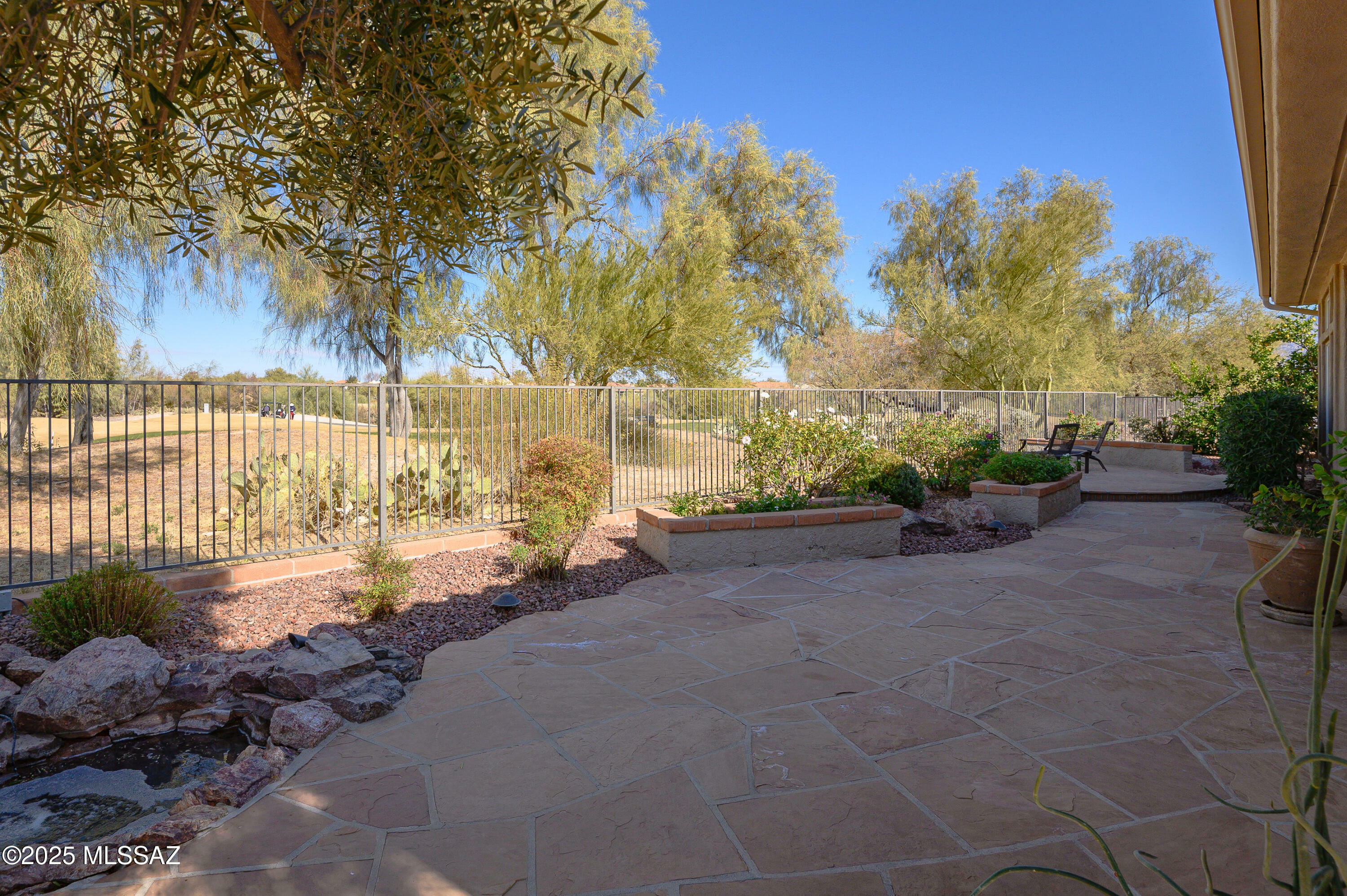 Property Photo:  1845 E Mellow Trail  AZ 85755 