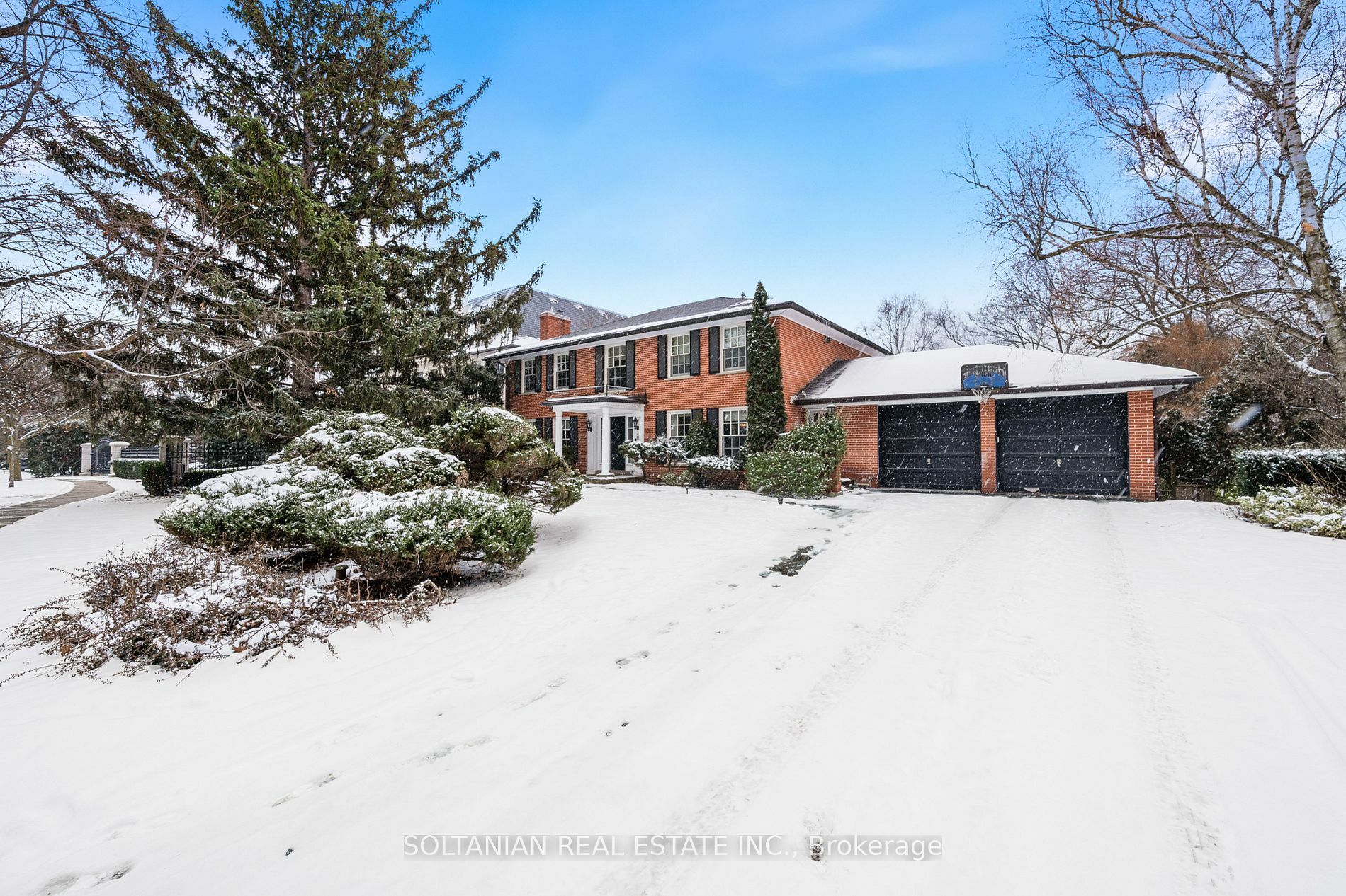 11 Tudor Gate  Toronto ON M2L 1N3 photo