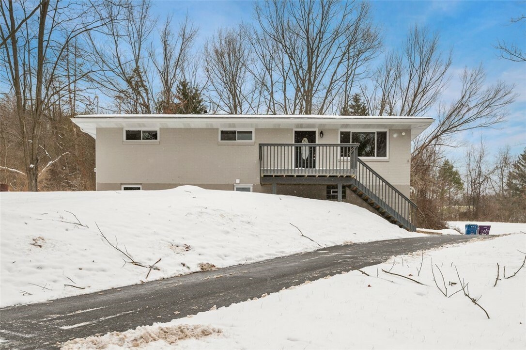 Property Photo:  2620 Baum Rd  PA 15239 