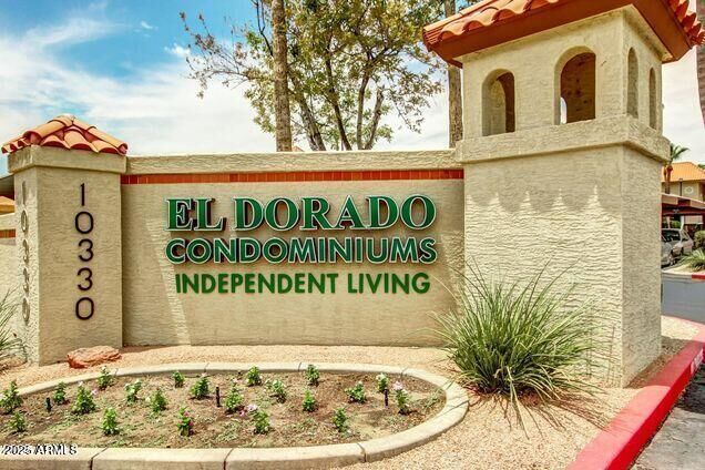Property Photo:  10330 W Thunderbird Boulevard A204  AZ 85351 