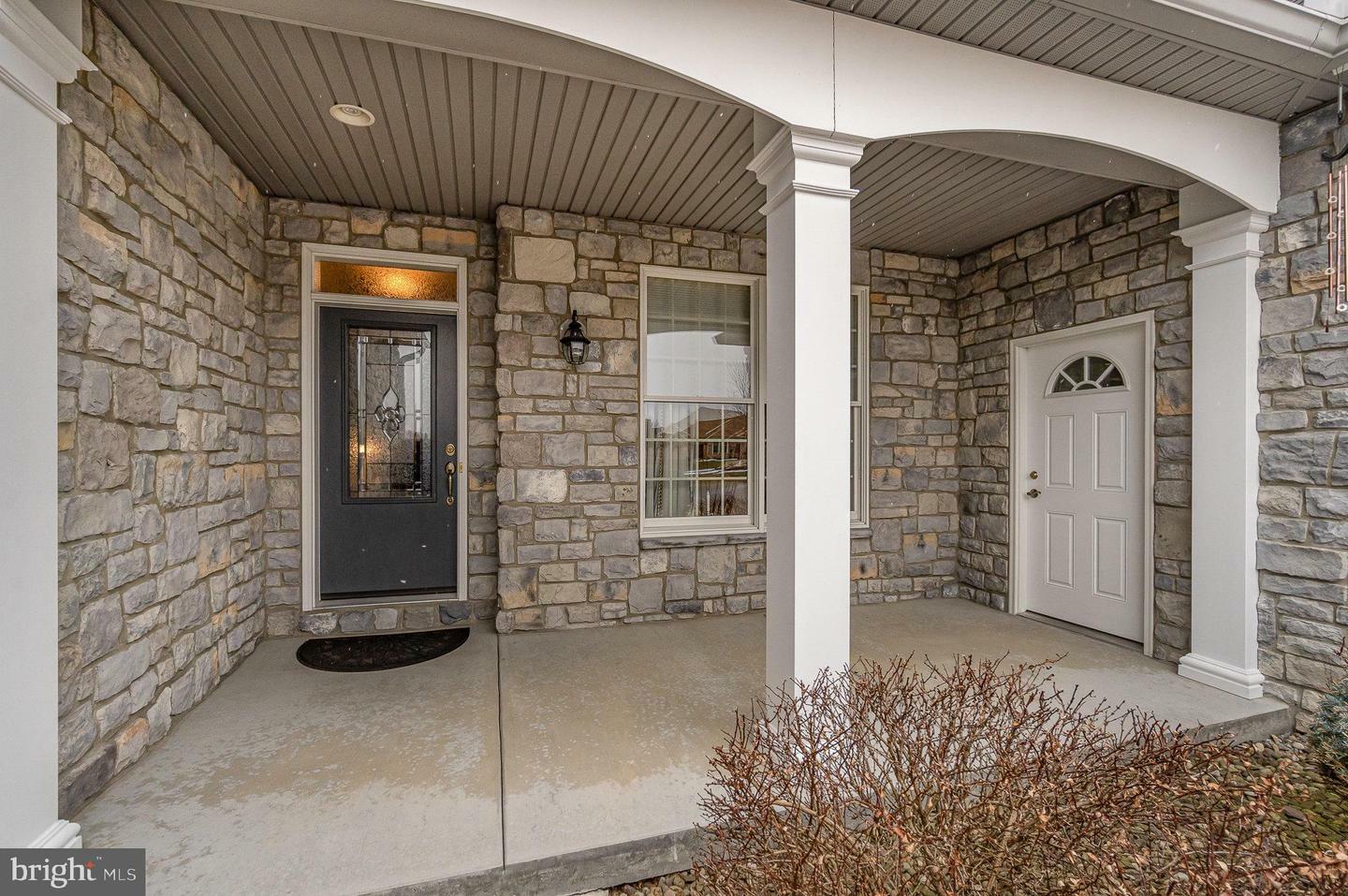 Property Photo:  730 Spyglass Lane  PA 17050 