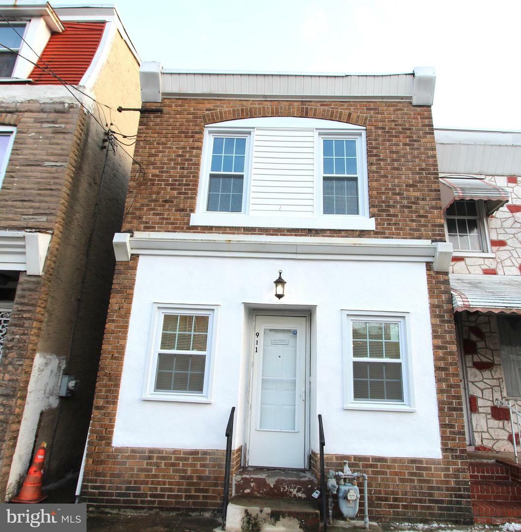 Property Photo:  911 W 7th Street  PA 19013 