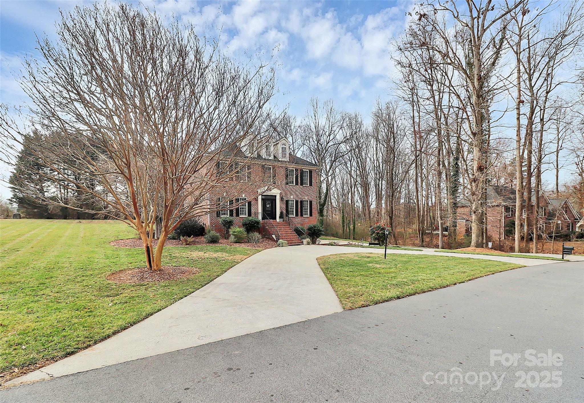 Property Photo:  503 Bridgestone Court  NC 28056 