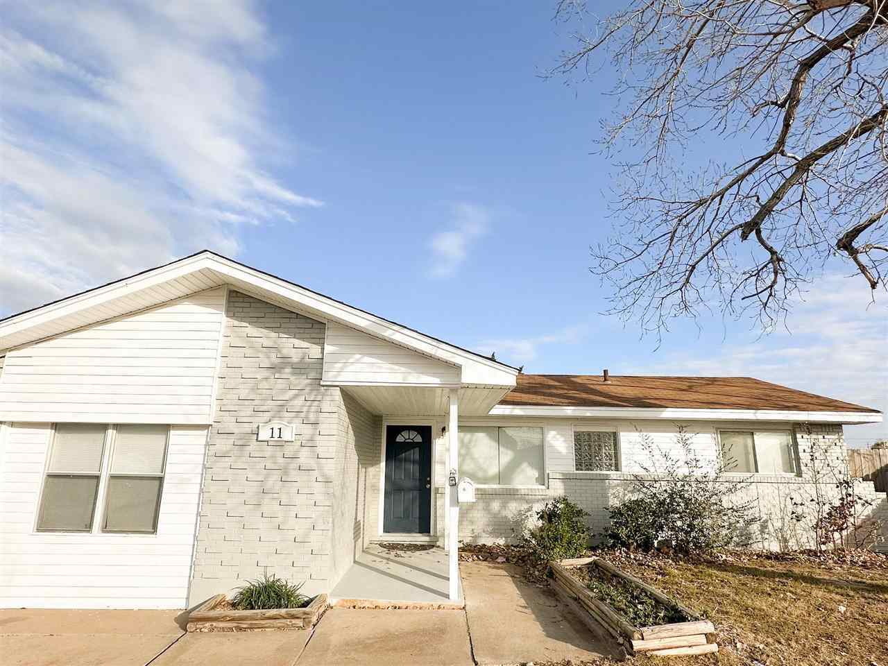 Property Photo:  11 NW 53rd St  OK 73505 