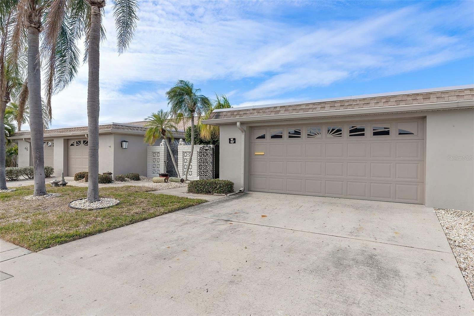 Property Photo:  407 Boca Ciega Point Boulevard N  FL 33708 