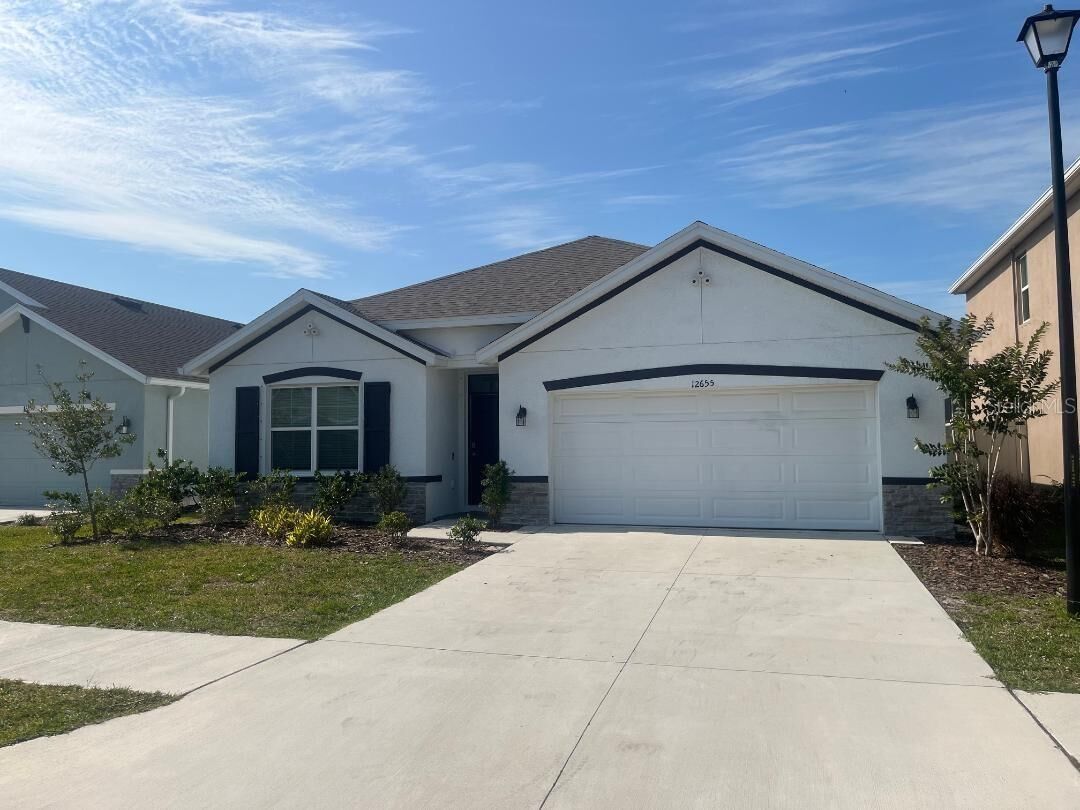 Property Photo:  12655 Night View Drive  FL 34238 